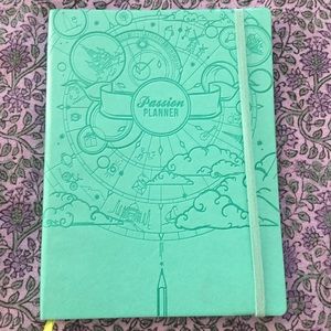 Passion Planner NEW *Undated